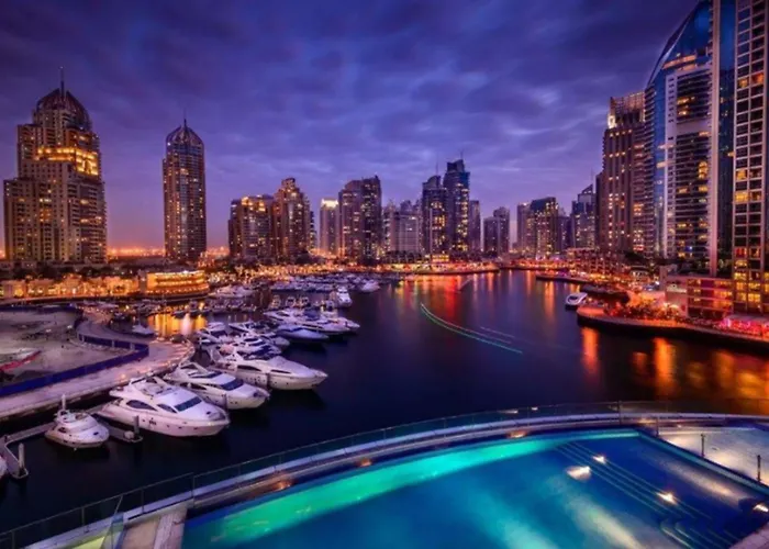 Prival - Serene 1Br Apartment In Cayan Tower